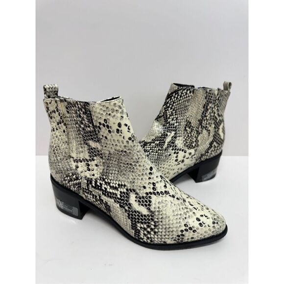 Blondo Ankle Booties Size 7 Snakeskin Embossed Leather Waterproof Block Heel NEW - Picture 5 of 10